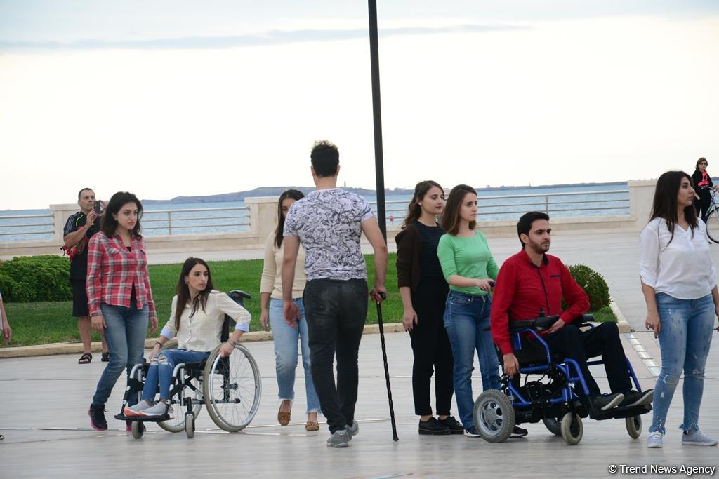 Nəsimi Festivalı çərçivəsində “DanceAbility” inklüziv rəqs qrupunun konserti olub (FOTO)