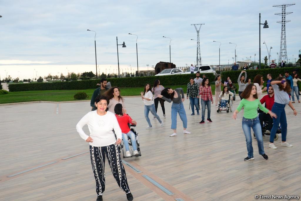 Nəsimi Festivalı çərçivəsində “DanceAbility” inklüziv rəqs qrupunun konserti olub (FOTO)