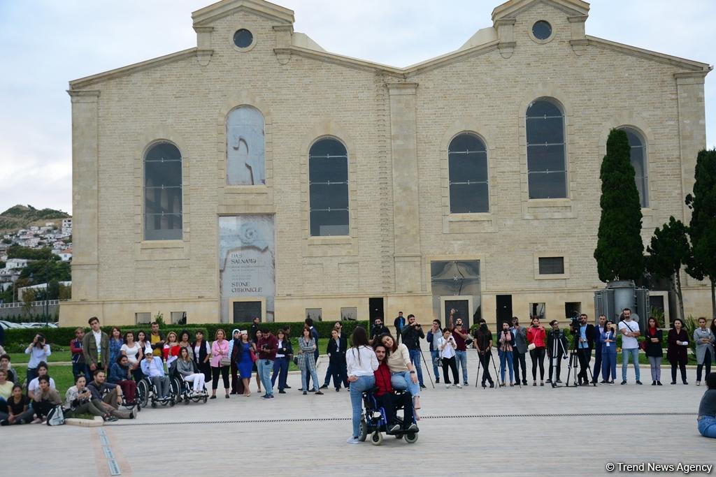 Nəsimi Festivalı çərçivəsində “DanceAbility” inklüziv rəqs qrupunun konserti olub (FOTO)