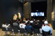 Nəsimi Festivalı çərçivəsində Vaşinqtonla telekörpü - Ceremi Rifkinin mühazirəsi keçirilib (FOTO)
