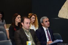 Nəsimi Festivalı çərçivəsində Vaşinqtonla telekörpü - Ceremi Rifkinin mühazirəsi keçirilib (FOTO)