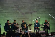 Leyla Əliyeva və Arzu Əliyeva Nəsimi Festivalı çərçivəsində “Bahariyyə” musiqi layihəsinin təqdimatında iştirak ediblər (FOTO)