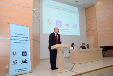 M.V.Lomonosov adına Moskva Dövlət Universitetinin Bakı filialında “Mədəniyyətlərin dialoqunda təhsil: rus məktəbi dünyası” mövzusunda beynəlxalq elmi-praktik forum işinə başlayıb (FOTO)