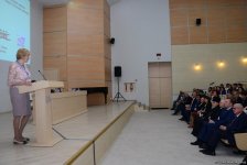 M.V.Lomonosov adına Moskva Dövlət Universitetinin Bakı filialında “Mədəniyyətlərin dialoqunda təhsil: rus məktəbi dünyası” mövzusunda beynəlxalq elmi-praktik forum işinə başlayıb (FOTO)