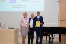 M.V.Lomonosov adına Moskva Dövlət Universitetinin Bakı filialında “Mədəniyyətlərin dialoqunda təhsil: rus məktəbi dünyası” mövzusunda beynəlxalq elmi-praktik forum işinə başlayıb (FOTO)
