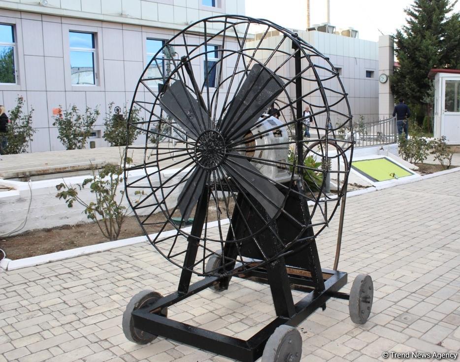 Bakıda retro-sərgi: Keçmişdən səslər (FOTO)