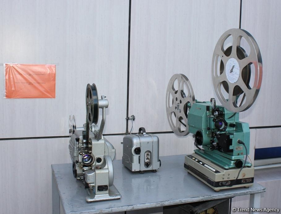 Bakıda retro-sərgi: Keçmişdən səslər (FOTO)