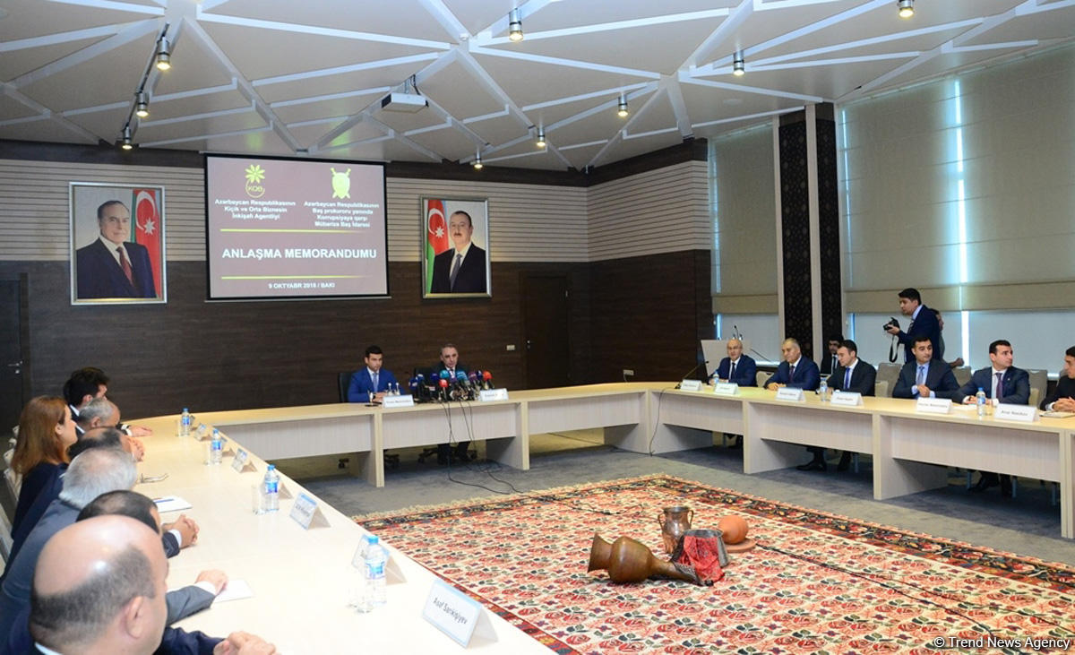 Korrupsiyaya qarşı Mübarizə Baş İdarəsi və Kiçik və Orta Biznesin İnkişafı Agentliyi arasında Anlaşma Memorandumu imzalanıb (FOTO)