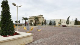 Prezident İlham Əliyev və birinci xanım Mehriban Əliyeva Qubada Gənclər Parkında yaradılan şəraitlə tanış olublar (YENİLƏNİB) (FOTO)