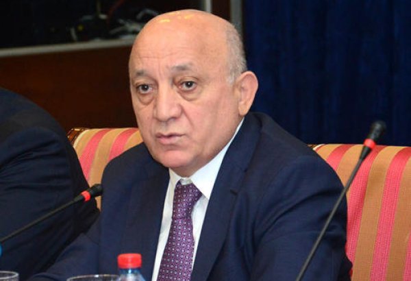 Komitə sədri: "Camaat nə deyər?!" prinsipi insanları səhv etməyə sövq edir