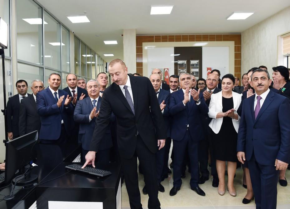 Prezident İlham Əliyev “Astara şəhərinin içməli su təchizatı sistemləri” layihəsinin başa çatması münasibətilə keçirilən mərasimdə iştirak edib (FOTO) (YENİLƏNİB)