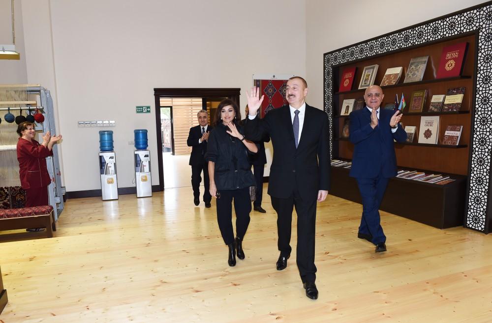 Prezident İlham Əliyev və birinci xanım Mehriban Əliyeva “Azərxalça” ASC-nin Lənkəran filialının açılışında iştirak ediblər (FOTO) (YENİLƏNİB)