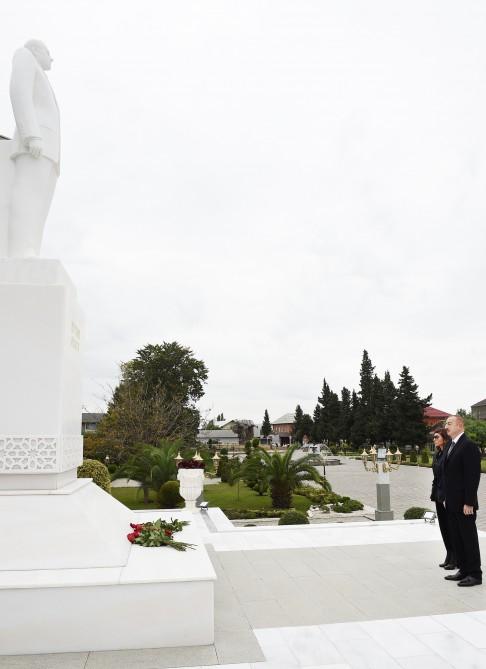Prezident İlham Əliyev və birinci xanım Mehriban Əliyeva Lənkəran rayonuna səfərə gəliblər (FOTO)