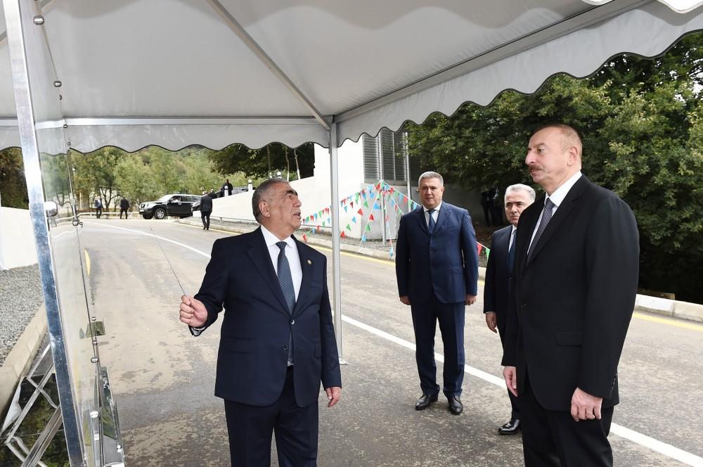 Prezident İlham Əliyev Lerikdə Piran-Hamarat-Vijaker avtomobil yolunun yenidənqurmadan sonra açılışında iştirak edib (FOTO)