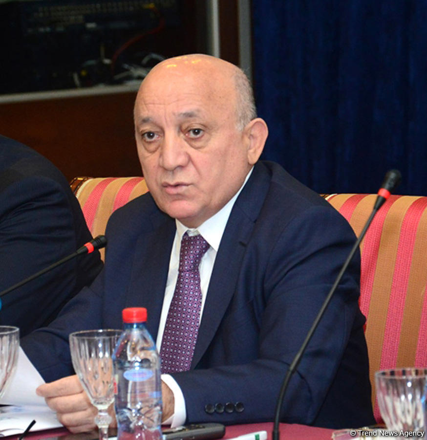 Siyavuş Novruzov: Azərbaycanda dini icmalara maşınların verilməsi nümunəvi haldır (FOTO)