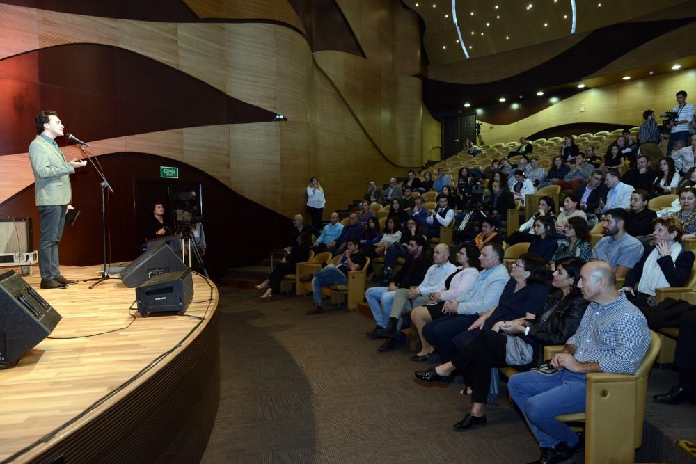 Beynəlxalq Muğam Mərkəzində məşhur caz ifaçılarının konserti keçirilib (FOTO)
