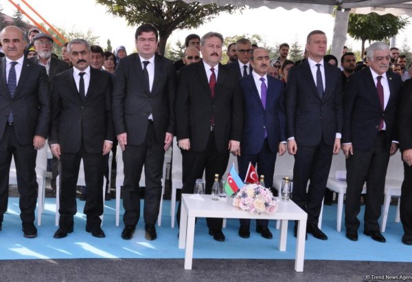 Əli Həsənov: Sovet İttifaqı dağılandan sonra tarixə düşən ən qanlı faciə Xocalı faciəsidir (FOTO) (YENİLƏNİB)