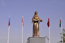 Əli Həsənov: Sovet İttifaqı dağılandan sonra tarixə düşən ən qanlı faciə Xocalı faciəsidir (FOTO) (YENİLƏNİB)