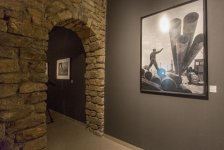 Bakıda YAY Qalereyasında “Funksiya. Quruluş. Dəyişiklik” fotosərgisinin açılışı olub (FOTO)