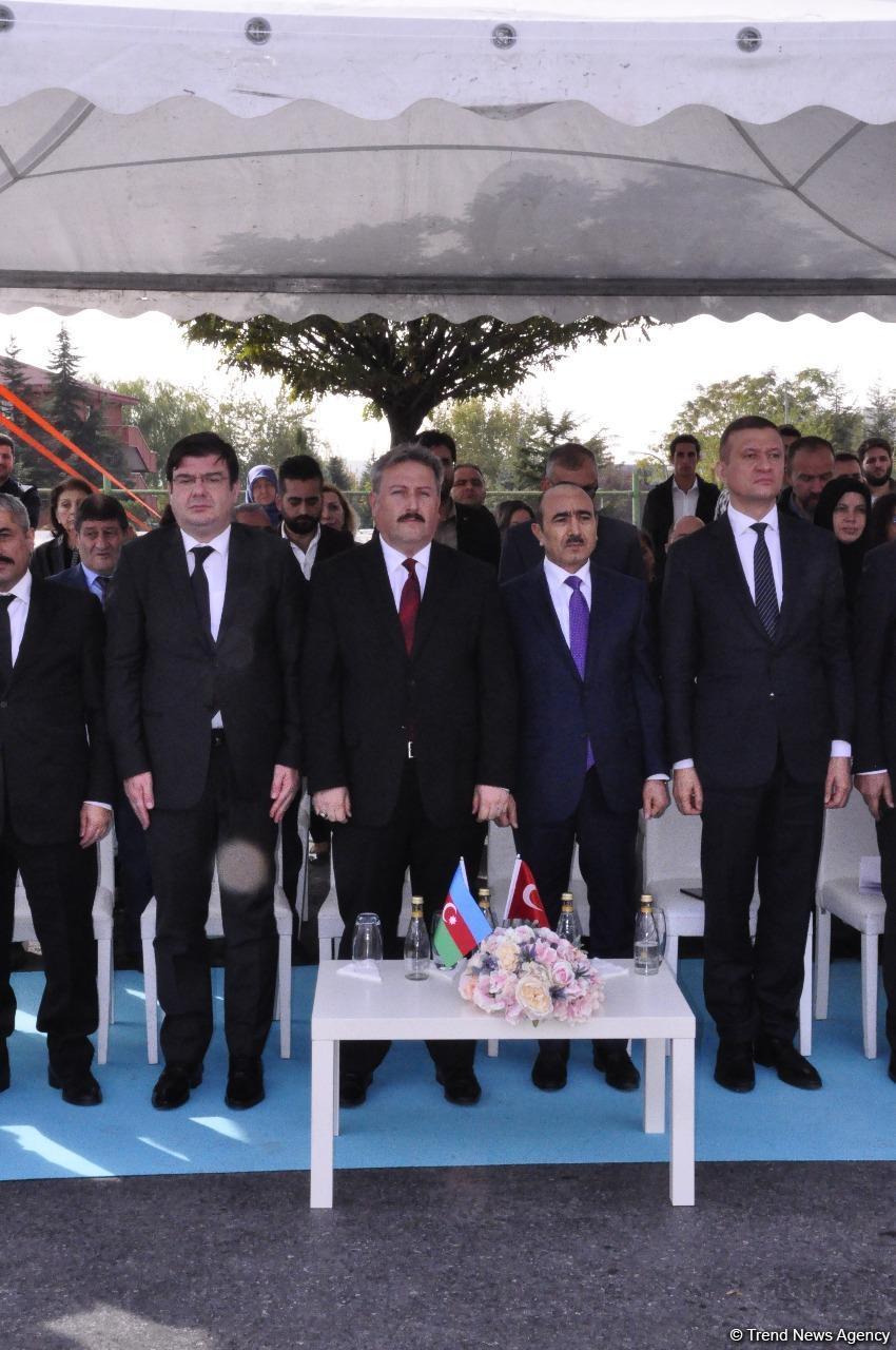 Əli Həsənov: Sovet İttifaqı dağılandan sonra tarixə düşən ən qanlı faciə Xocalı faciəsidir (FOTO) (YENİLƏNİB)