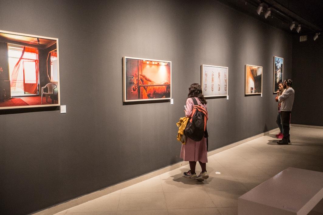 Bakıda YAY Qalereyasında “Funksiya. Quruluş. Dəyişiklik” fotosərgisinin açılışı olub (FOTO)