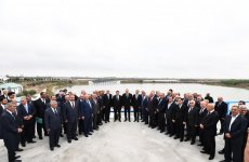 Prezident İlham Əliyev İmişli rayonunda Araz çayının yeni qol-kanalının açılış mərasimində iştirak edib (FOTO) (YENİLƏNİB)