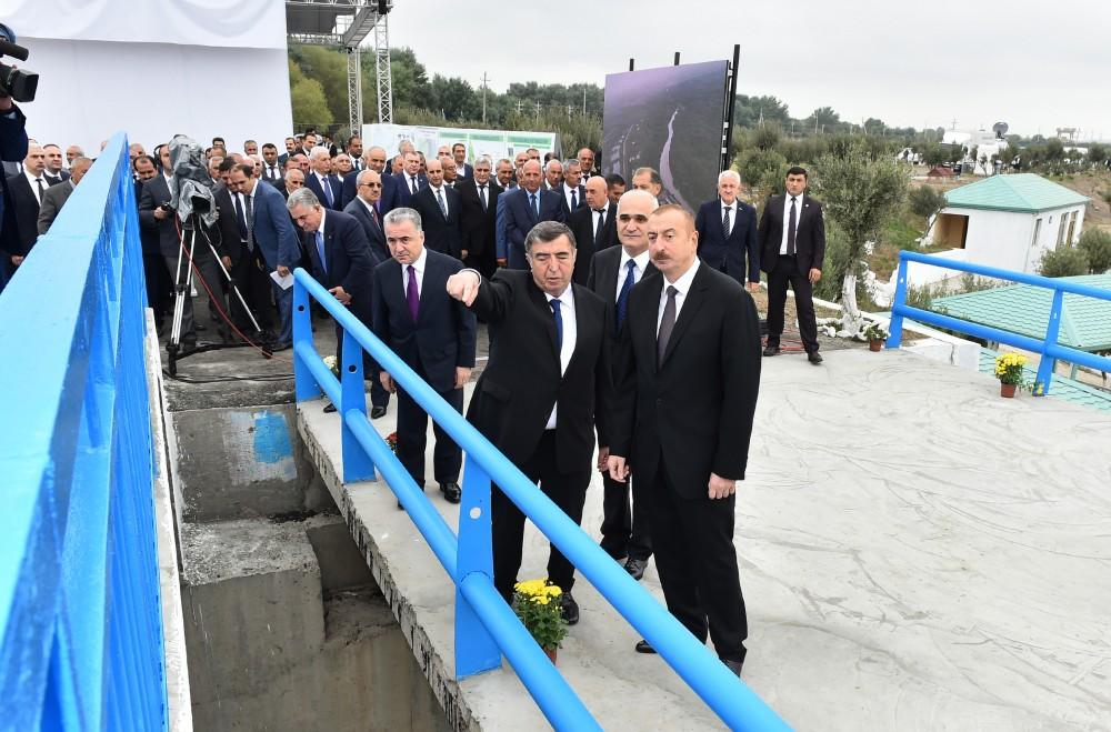 Prezident İlham Əliyev İmişli rayonunda Araz çayının yeni qol-kanalının açılış mərasimində iştirak edib (FOTO) (YENİLƏNİB)