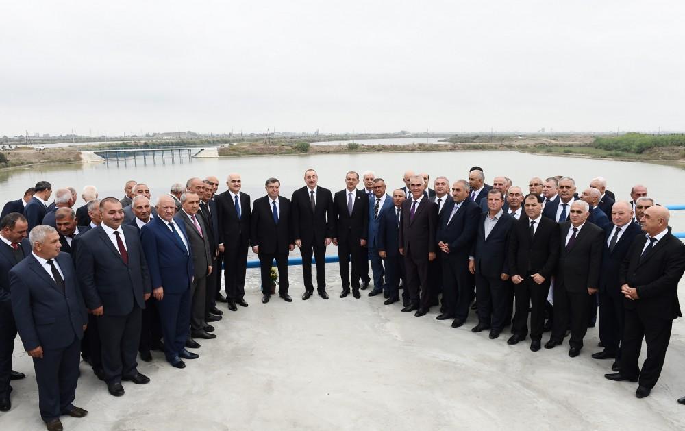 Prezident İlham Əliyev İmişli rayonunda Araz çayının yeni qol-kanalının açılış mərasimində iştirak edib (FOTO) (YENİLƏNİB)
