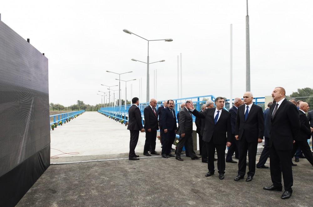 Prezident İlham Əliyev İmişli rayonunda Araz çayının yeni qol-kanalının açılış mərasimində iştirak edib (FOTO) (YENİLƏNİB)