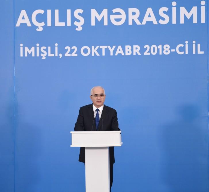 Prezident İlham Əliyev İmişli rayonunda Araz çayının yeni qol-kanalının açılış mərasimində iştirak edib (FOTO) (YENİLƏNİB)