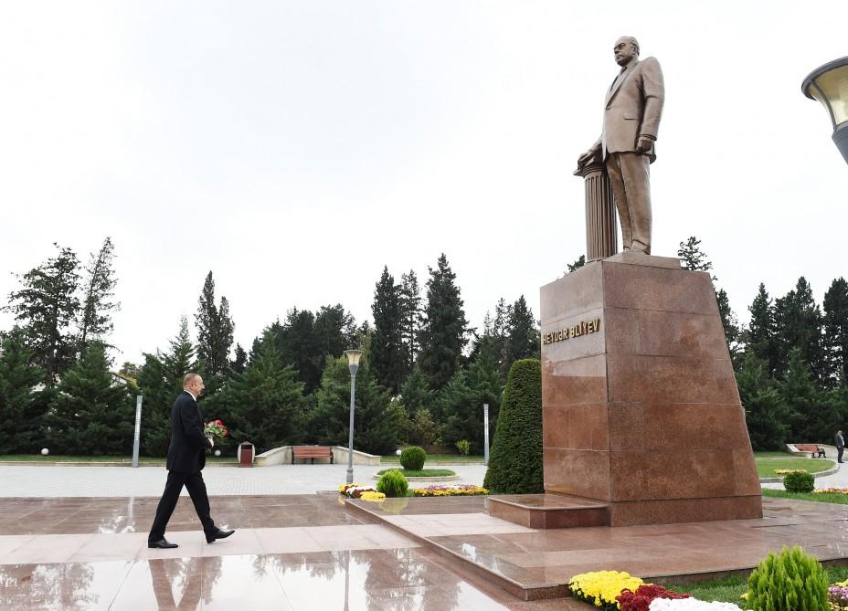 Prezident İlham Əliyev İmişli rayonuna səfərə gəlib (FOTO)