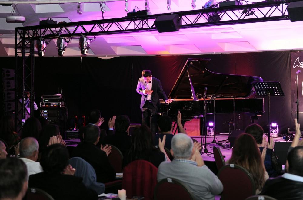 Beynəlxalq Caz Festivalı çərçivəsində Azərbaycan musiqisi axşamı təşkil olunub (FOTO)