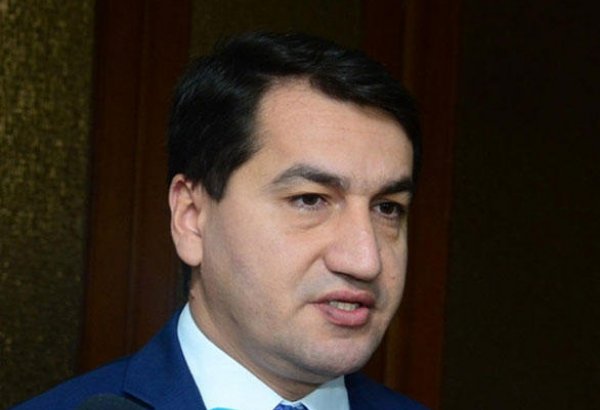 Hikmət Hacıyev: Con Boltonun Azərbaycana səfəri bir sıra sahələrdə ikitərəfli əməkdaşlıq üçün yeni imkanlar açır