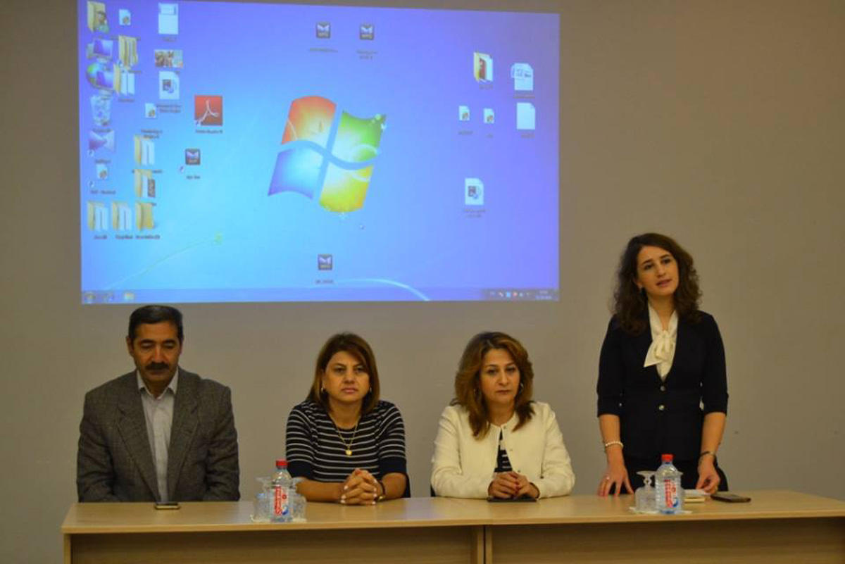 Cümhuriyyət tarixi sənədli kadrların dili ilə (FOTO)