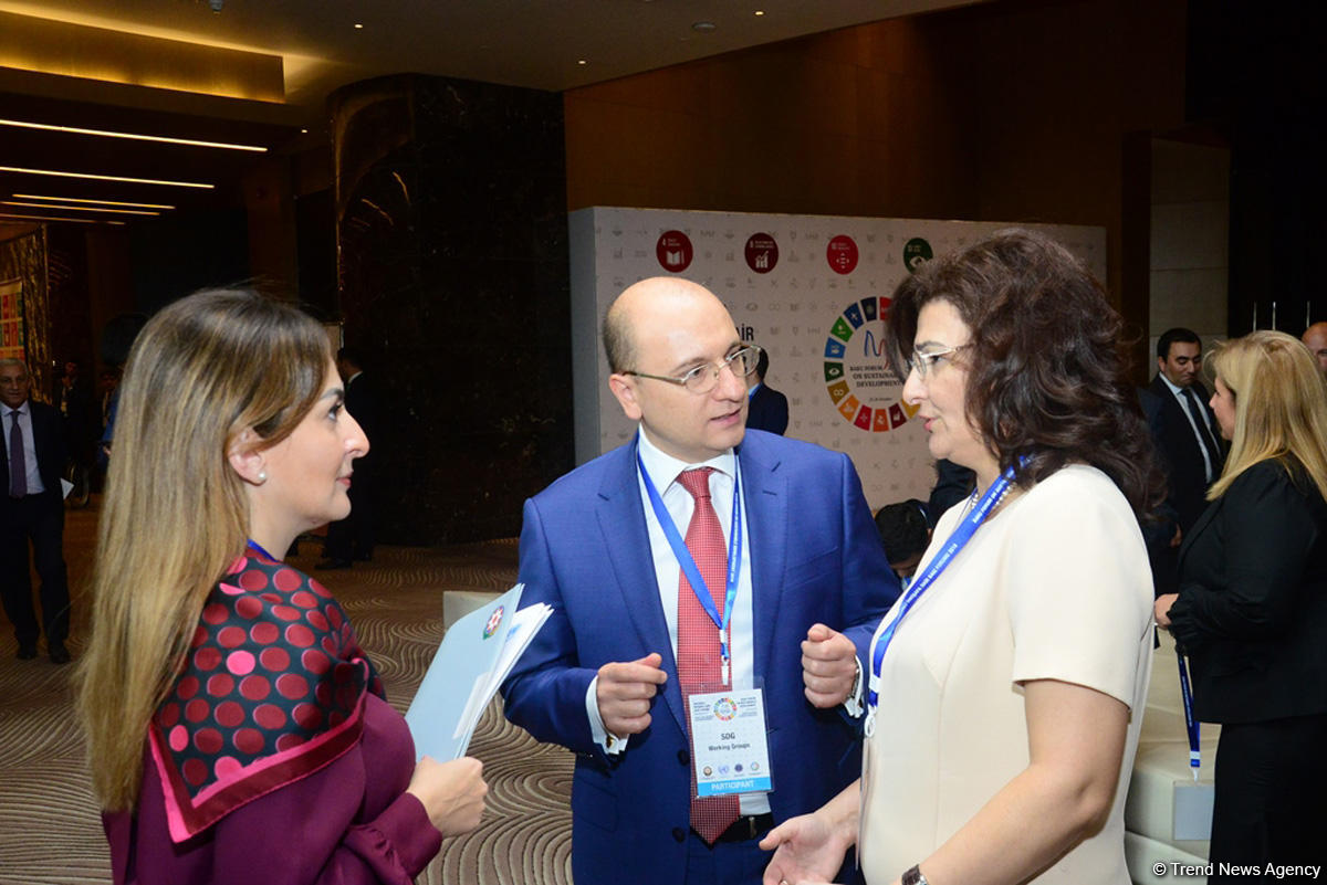 Dayanıqlı İnkişafa dair Bakı Forumunu əks etdirən FOTOLAR