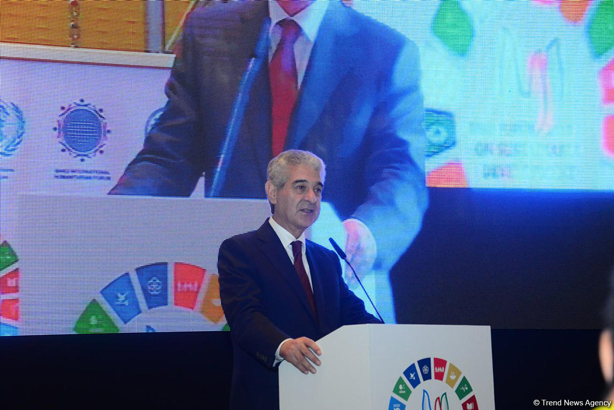 Dayanıqlı İnkişafa dair Bakı Forumunu əks etdirən FOTOLAR