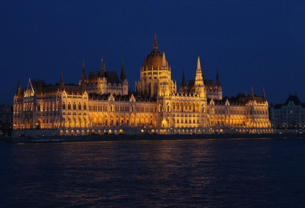 Macarıstan ABŞ-dan HIMARS raket sistemi və digər silahlar almağı planlaşdırır