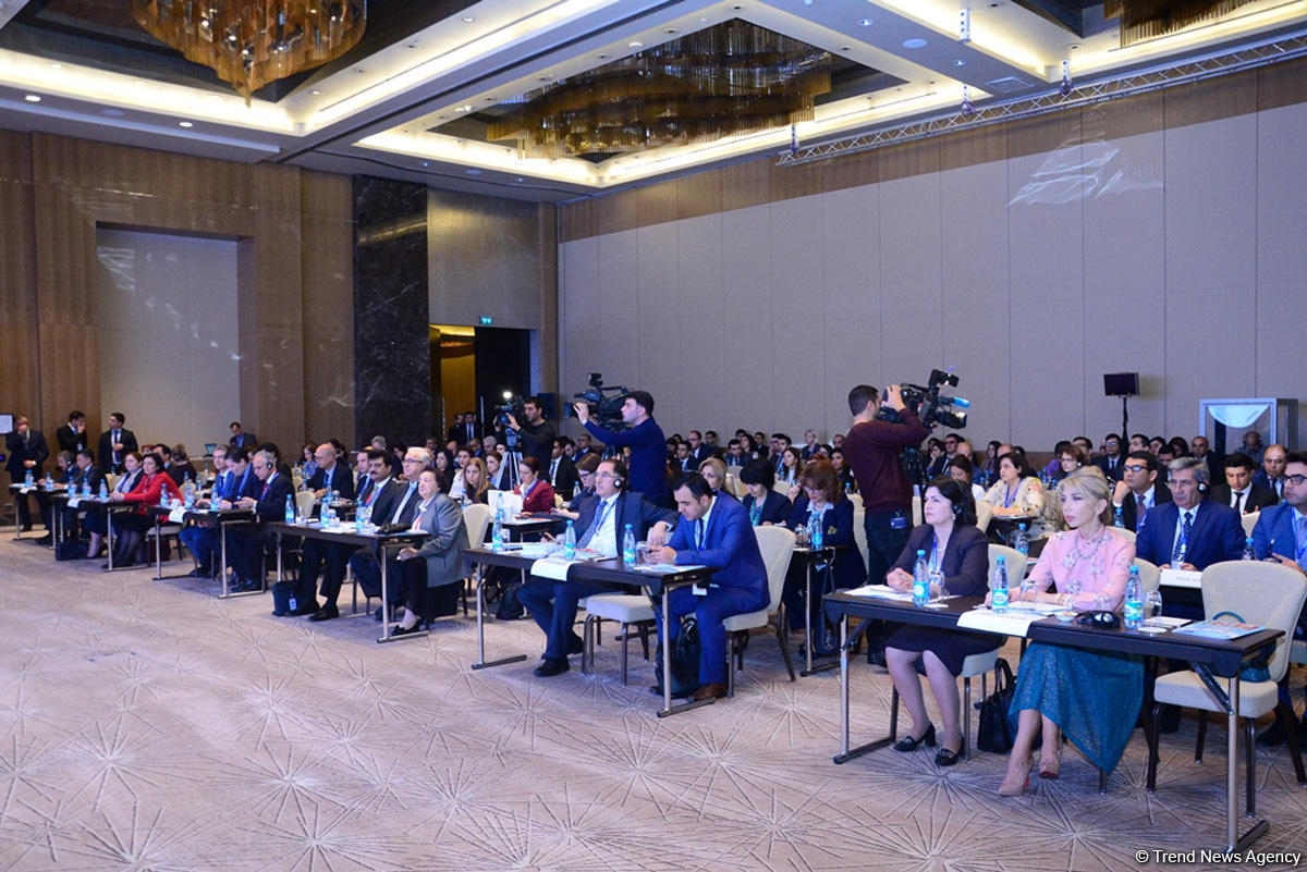 Dayanıqlı İnkişafa dair Bakı Forumu - II gün (FOTO)