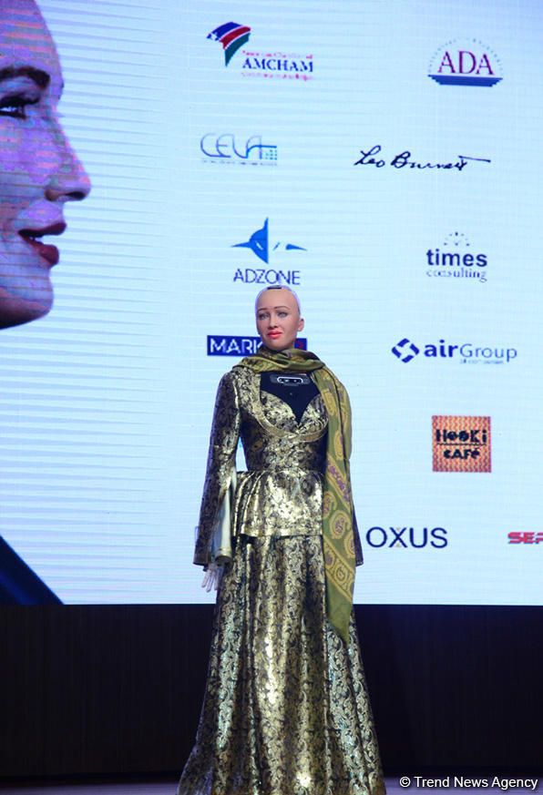 Robot "Sofiya": Azərbaycan regional innovativ mərkəzə çevrilmək üçün böyük potensiala malikdir (FOTO/VİDEO)