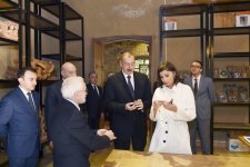 Prezident İlham Əliyev və xanımı Mehriban Əliyeva Şəkidə “ABAD” Keramika və Tətbiqi Sənət Mərkəzinin açılışında iştirak ediblər (FOTO)