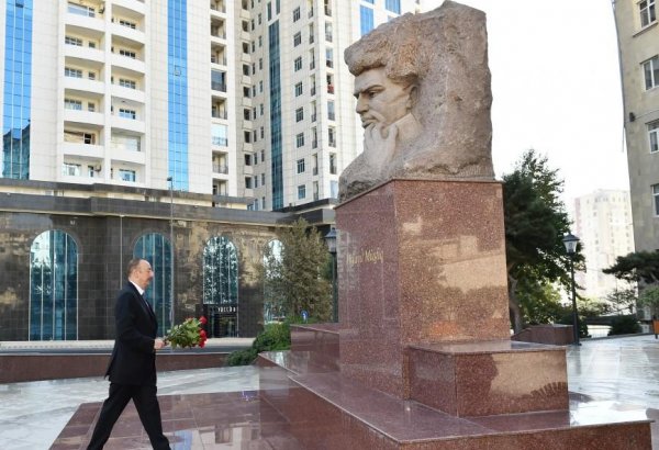 Əli Həsənov: Prezident İlham Əliyev şair Mikayıl Müşfiqlə bağlı məsələni şəxsi nəzarətinə götürüb