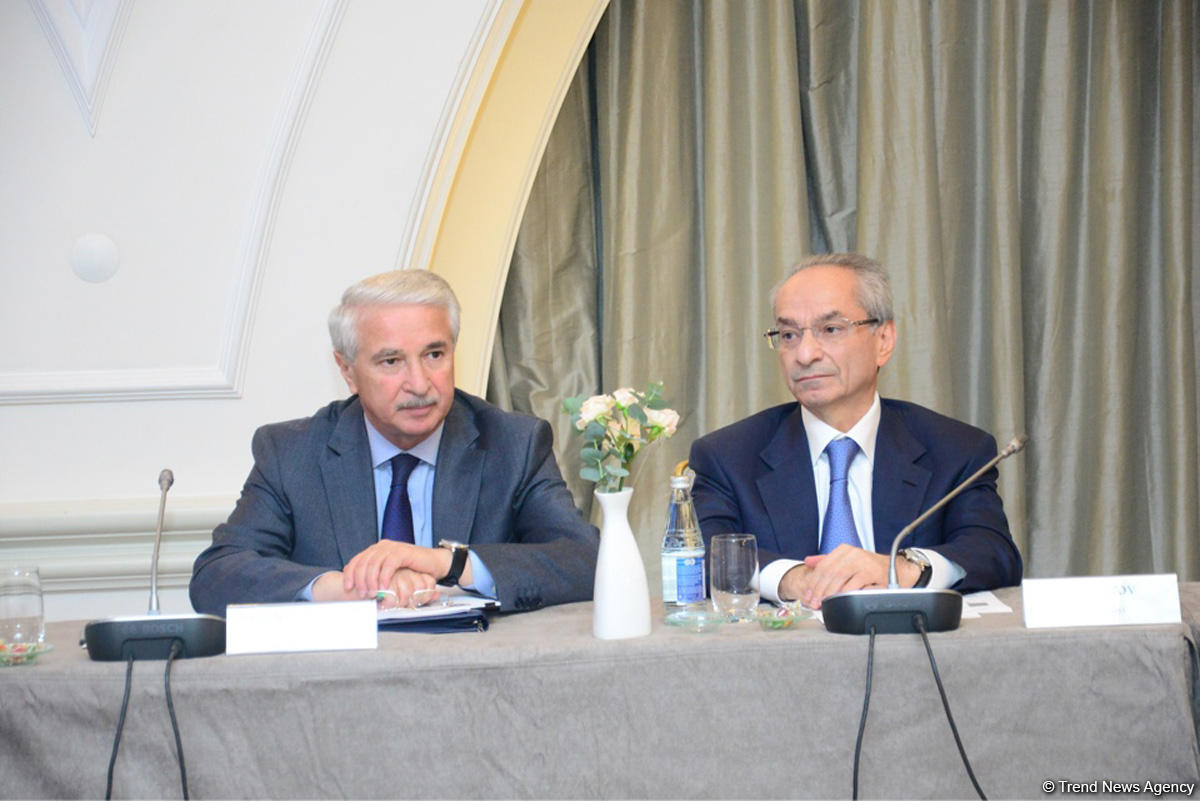 Prezident Administrasiyası: Azərbaycanın əldə etdiyi uğurlar Prezident İlham Əliyevin sosial-iqtisadi siyasətinin alternativsizliyini göstərir (FOTO) (YENİLƏNİB)