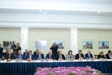 Əsir və itkin düşmüş, girov götürülmüş vətəndaşlarla əlaqədar Dövlət Komissiyasının iclası keçirilib (FOTO)