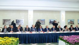 Əsir və itkin düşmüş, girov götürülmüş vətəndaşlarla əlaqədar Dövlət Komissiyasının iclası keçirilib (FOTO)