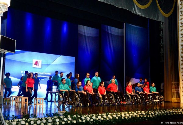 Bakıda V Beynəlxalq Teatr Konfransı işə başlayıb (FOTO)