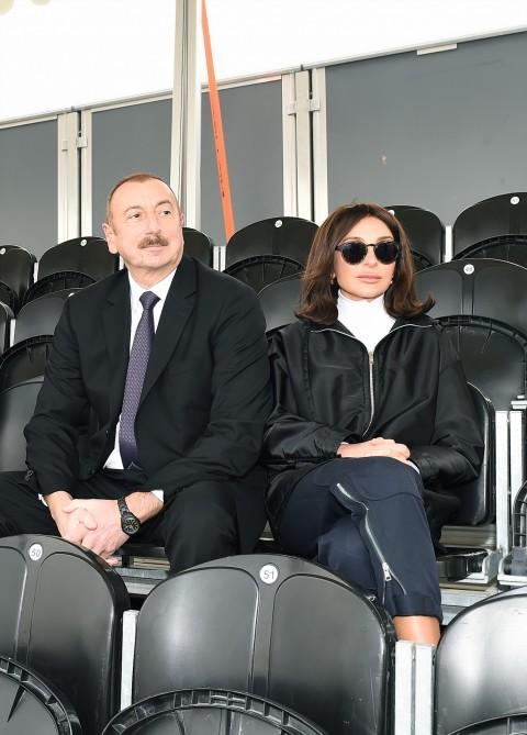 Prezident İlham Əliyev və birinci xanım Mehriban Əliyeva Qarabağ Atçılıq Kompleksinin açılışında iştirak ediblər (FOTO)