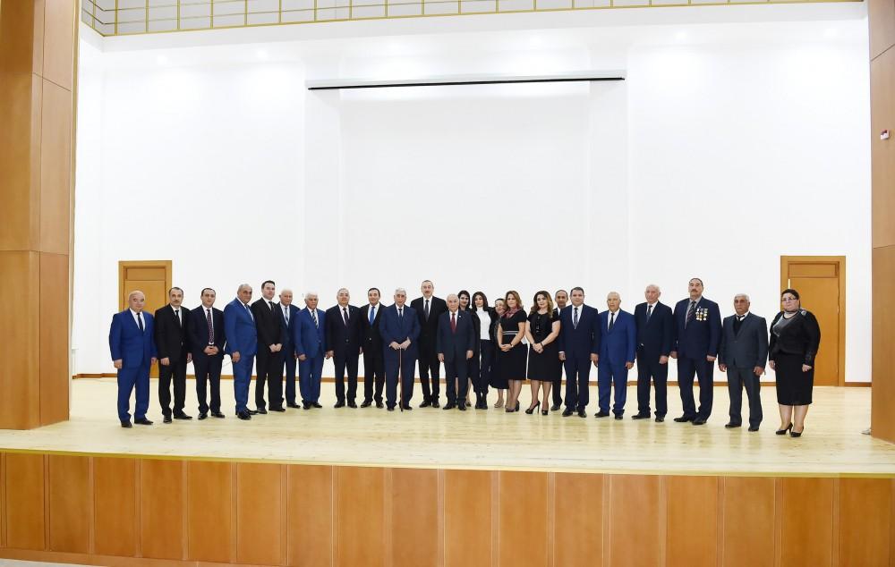 Prezident İlham Əliyev və xanımı Mehriban Əliyeva Ağdam Muğam Mərkəzinin açılışında iştirak ediblər (FOTO) (YENİLƏNİB)