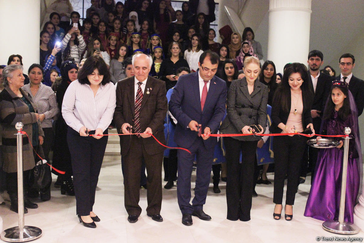 Bakıda "Biçmə-tikmə" müsabiqəsinin finalı keçirildi (FOTO)
