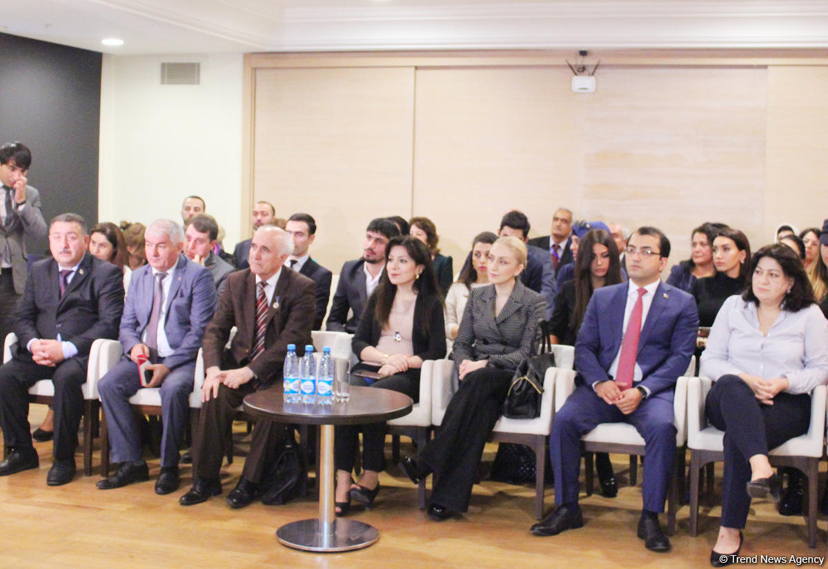 Bakıda "Biçmə-tikmə" müsabiqəsinin finalı keçirildi (FOTO)