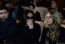 Xalq artisti Amaliya Pənahova dəfn olunub (YENİLƏNİB) (FOTO)